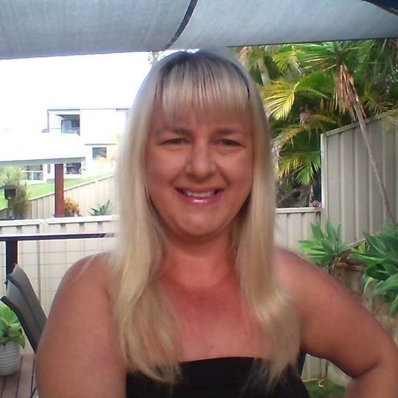 Meet your Posher, Fiona - Picture 1 of 1